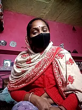 Snapshot of Suman_ji1 chatting on December 21, 2025, 9:22 pm Suman ji1 online show from December 21, 2025, 9:22 pm