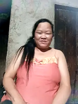 Snapshot of riso-00 chatting on November 8, 2025, 3:23 pm riso-00 online show from November 8, 2025, 3:23 pm