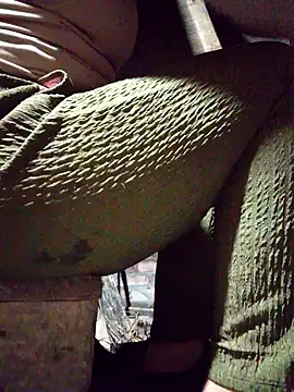 Snapshot of SSexykute3456 chatting on November 3, 2025, 10:42 pm SSexykute3456 online show from November 3, 2025, 10:42 pm