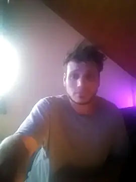 Whiteruntzxh online show from October 23, 2025, 12:48 pm