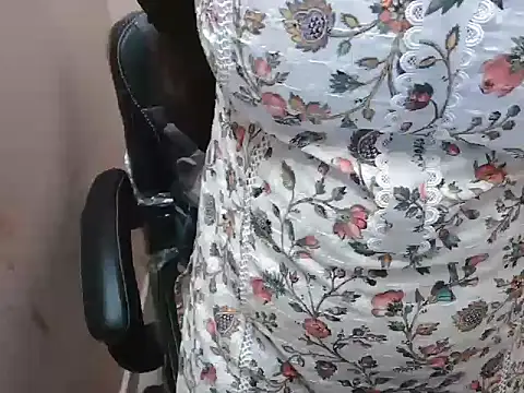 bold naina online show from November 20, 2025, 4:01 am