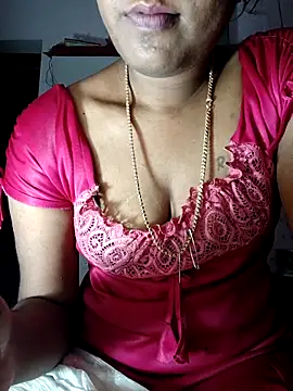 Tamil Kavitha online show from December 18, 2025, 4:35 pm