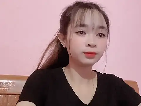 Snapshot of Suna7383 chatting on October 31, 2025, 3:46 pm Suna7383 online show from October 31, 2025, 3:46 pm