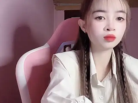 Snapshot of Suna7383 chatting on November 10, 2025, 2:49 pm Suna7383 online show from November 10, 2025, 2:49 pm