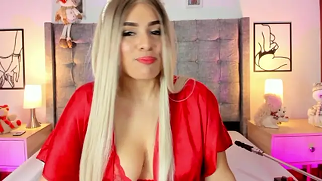 Linda Fosterr online show from December 22, 2025, 7:55 pm