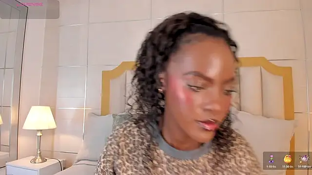 Snapshot of DakotaWangi chatting on November 9, 2025, 3:38 am DakotaWangi online show from November 9, 2025, 3:38 am