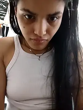 Snapshot of Isa_Rouse__ chatting on November 18, 2025, 3:38 pm Isa Rouse online show from November 18, 2025, 3:38 pm