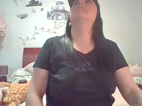 Snapshot of Venusina_07 chatting on November 12, 2025, 10:30 pm Venusina 07 online show from November 12, 2025, 10:30 pm