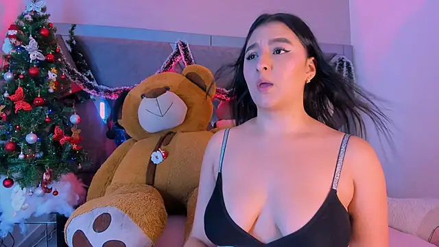 MariaFlowers online show from December 14, 2025, 2:17 am