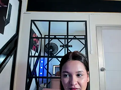 sarai mv1 online show from October 23, 2025, 1:27 am