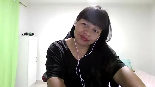 adri89-g online show from July 5, 2026, 11:12 pm