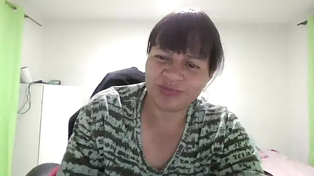 adri89-g online show from July 11, 2026, 3:42 am