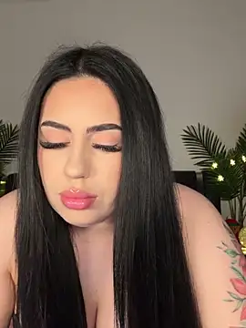 Snapshot of Andrestarr chatting on November 18, 2025, 7:07 pm Andrestarr online show from November 18, 2025, 7:07 pm