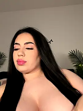 Snapshot of Andrestarr chatting on November 24, 2025, 7:13 pm Andrestarr online show from November 24, 2025, 7:13 pm