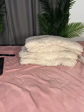 Snapshot of Andrestarr chatting on February 3, 2026, 7:08 pm Andrestarr online show from February 3, 2026, 7:08 pm