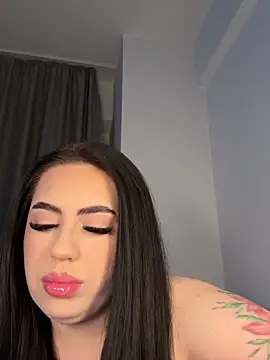 Snapshot of Andrestarr chatting on April 6, 2026, 7:37 pm Andrestarr online show from April 6, 2026, 7:37 pm