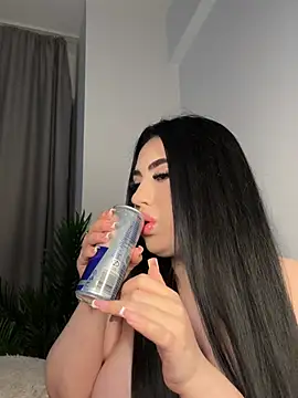 Snapshot of Andrestarr chatting on April 10, 2026, 7:18 pm Andrestarr online show from April 10, 2026, 7:18 pm