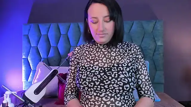 Snapshot of judy_campbell chatting on February 25, 2026, 7:12 pm judy campbell online show from February 25, 2026, 7:12 pm