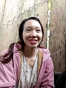 Snapshot of bonnie-00 chatting on September 27, 2025, 3:11 am bonnie-00 online show from September 27, 2025, 3:11 am