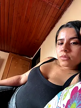 Isawilliams online show from November 26, 2025, 8:54 pm