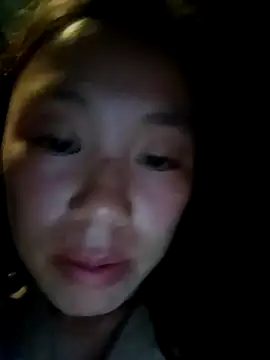 Snapshot of lyuyenkk chatting on September 21, 2025, 1:24 pm lyuyenkk online show from September 21, 2025, 1:24 pm