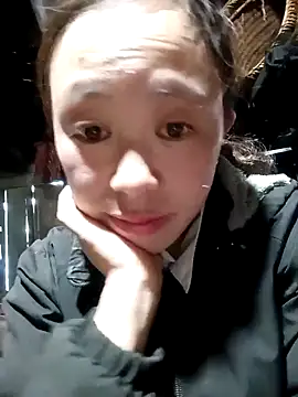 Snapshot of lyuyenkk chatting on October 7, 2025, 6:43 am lyuyenkk online show from October 7, 2025, 6:43 am