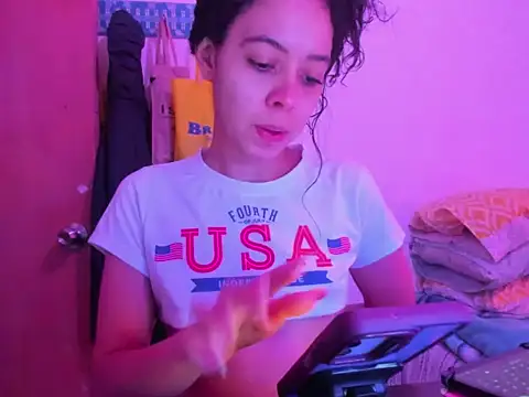 Annie rosse1017 online show from February 28, 2026, 1:12 pm