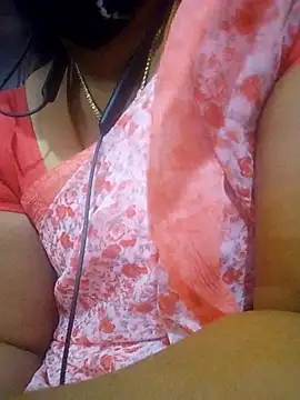 TAMI KAYAL online show from November 7, 2025, 8:25 am