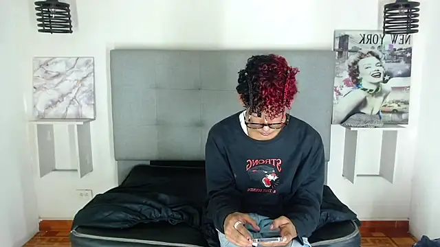 Snapshot of Billie_Turner_ chatting on November 15, 2025, 4:10 am Billie Turner online show from November 15, 2025, 4:10 am