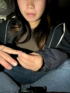 Van xx online show from November 18, 2025, 3:12 am