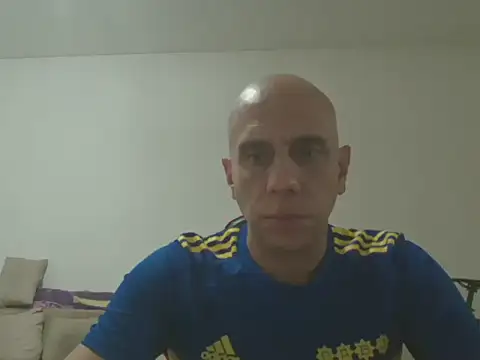 Snapshot of gmpbren chatting on May 15, 2026, 4:19 am gmpbren online show from May 15, 2026, 4:19 am