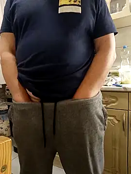 narrowboy online show from October 14, 2025, 3:46 pm