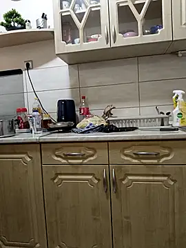 narrowboy online show from November 27, 2025, 1:46 pm