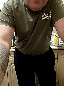 narrowboy online show from December 17, 2025, 1:28 pm