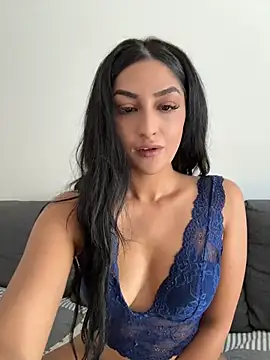 Snapshot of Mia_spicyy chatting on August 7, 2026, 9:55 am Mia spicyy online show from August 7, 2026, 9:55 am