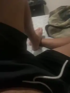 Morenolatino881 online show from October 24, 2025, 1:24 am