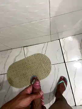 Morenolatino881 online show from December 1, 2025, 11:21 pm