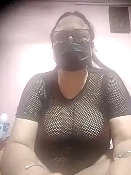 thehotlady online show from October 30, 2025, 6:37 am