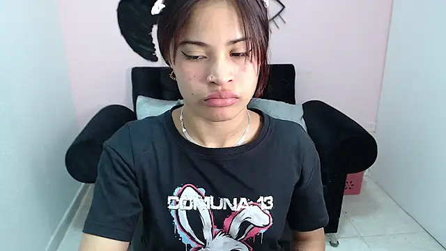 Snapshot of mia_sexgirl chatting on October 10, 2025, 12:15 pm mia sexgirl online show from October 10, 2025, 12:15 pm