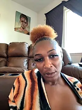 Snapshot of GoddessScott chatting on September 27, 2025, 7:08 pm GoddessScott online show from September 27, 2025, 7:08 pm