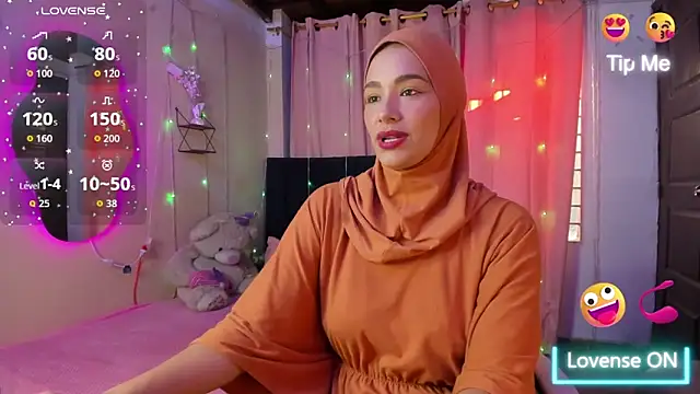 Snapshot of ShanaJamil chatting on December 22, 2025, 12:13 pm ShanaJamil online show from December 22, 2025, 12:13 pm