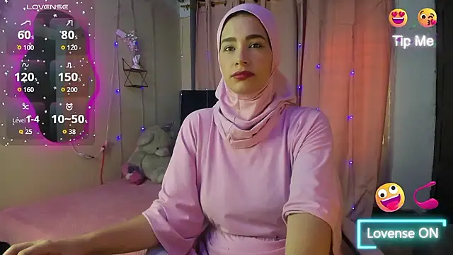 Snapshot of ShanaJamil chatting on January 10, 2026, 12:18 pm ShanaJamil online show from January 10, 2026, 12:18 pm
