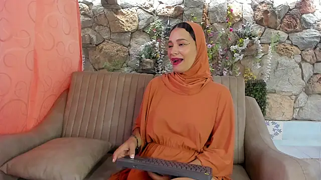 Snapshot of ShanaJamil chatting on June 25, 2026, 12:09 pm ShanaJamil online show from June 25, 2026, 12:09 pm