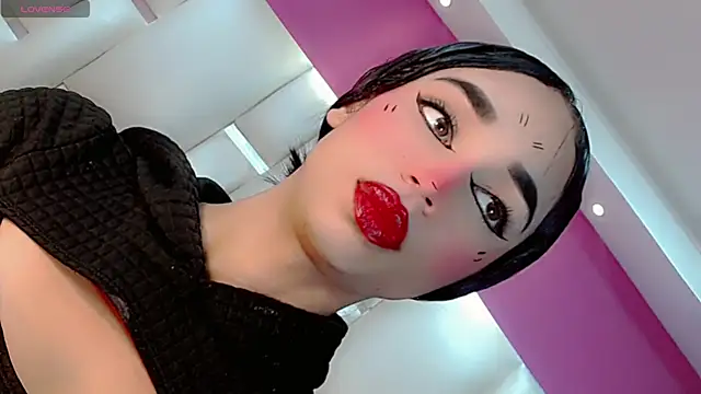 Snapshot of JessiscaWalker chatting on November 13, 2025, 7:35 pm JessiscaWalker online show from November 13, 2025, 7:35 pm