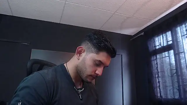 Snapshot of RichardMilleer chatting on February 3, 2026, 1:49 pm RichardMilleer online show from February 3, 2026, 1:49 pm