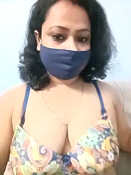 Deliciouskimi online show from April 28, 2026, 6:24 pm