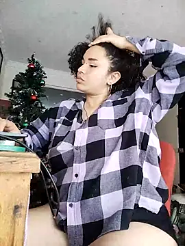 Julie wallace online show from December 16, 2025, 1:49 pm