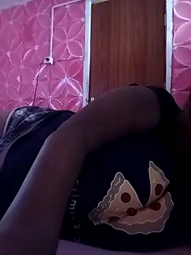 Rosabela04 online show from March 8, 2026, 3:27 pm