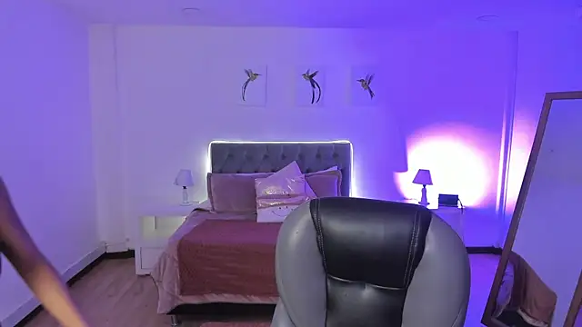 Sofia collen  online show from November 16, 2025, 7:52 pm