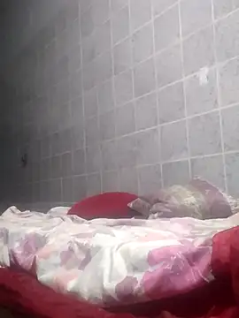 Snapshot of Cachorrinha2025 chatting on October 24, 2025, 3:14 am Cachorrinha2025 online show from October 24, 2025, 3:14 am